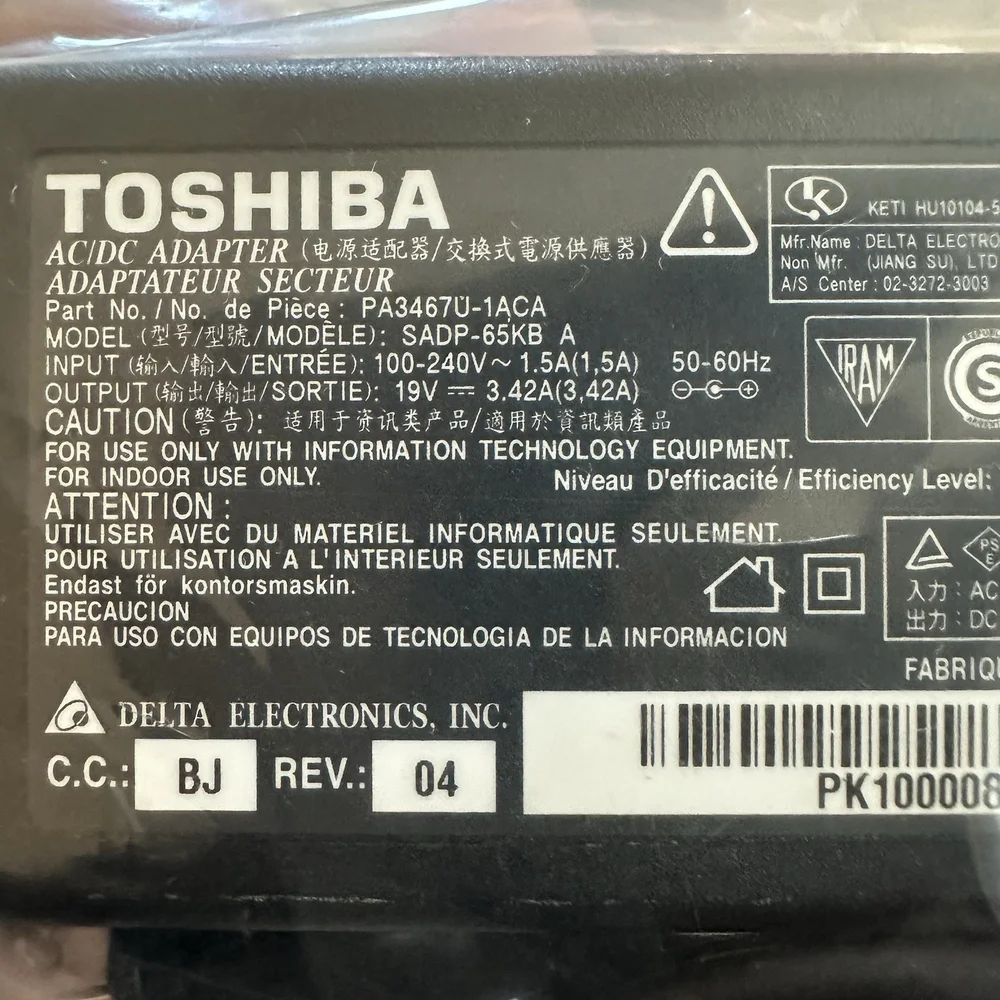 Genuine Toshiba 65W AC Laptop Power Adapter Charger 19V 3.42A PA3467U-1ACA